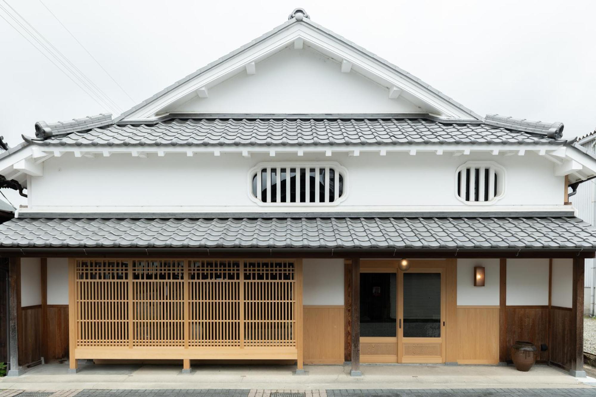 Yasoichi Apartment